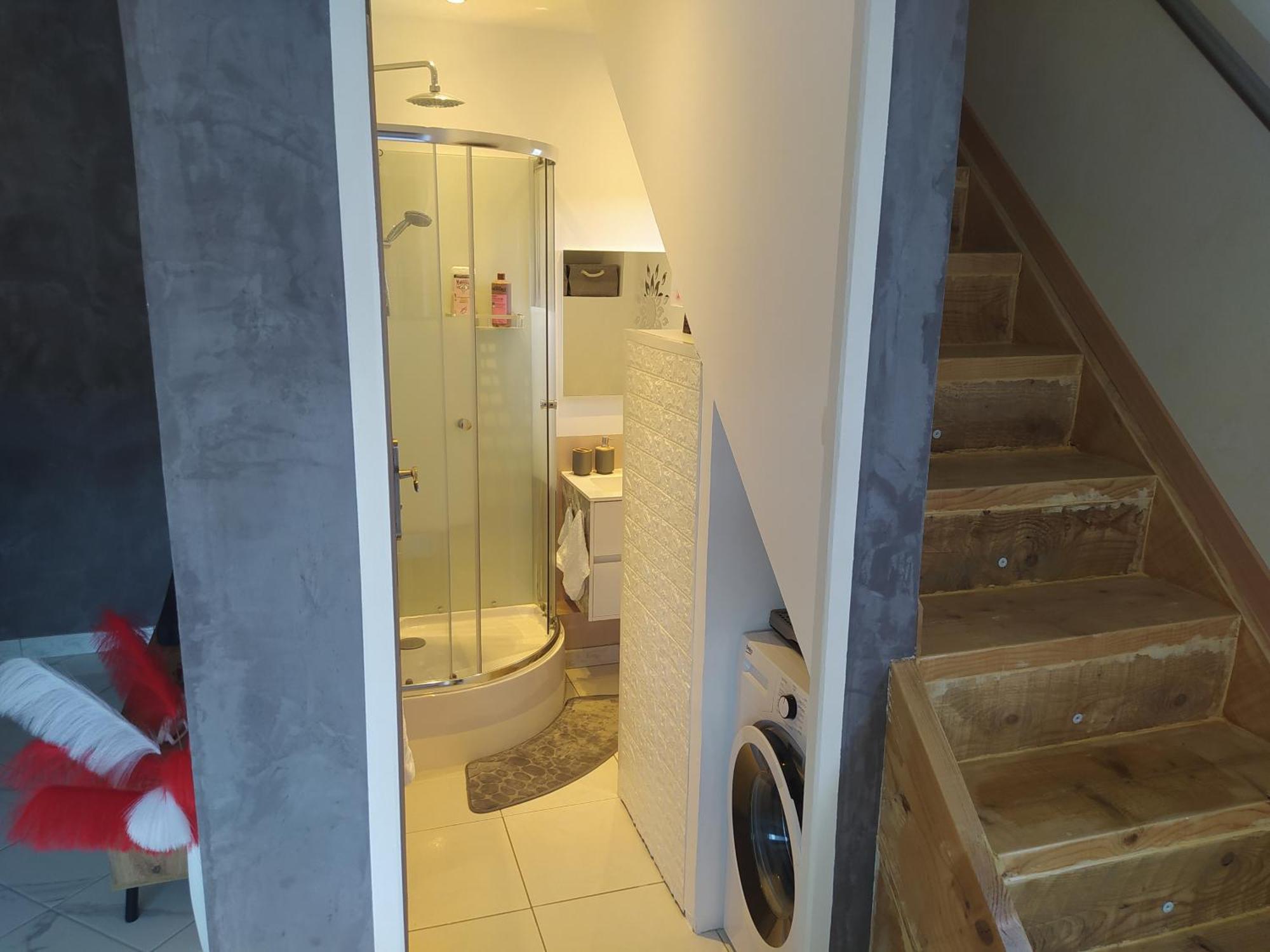 Studio Cosy Avec Terrasse Et Jacuzzi A Disposition De Mai A Aout Rians (Var) Exterior foto