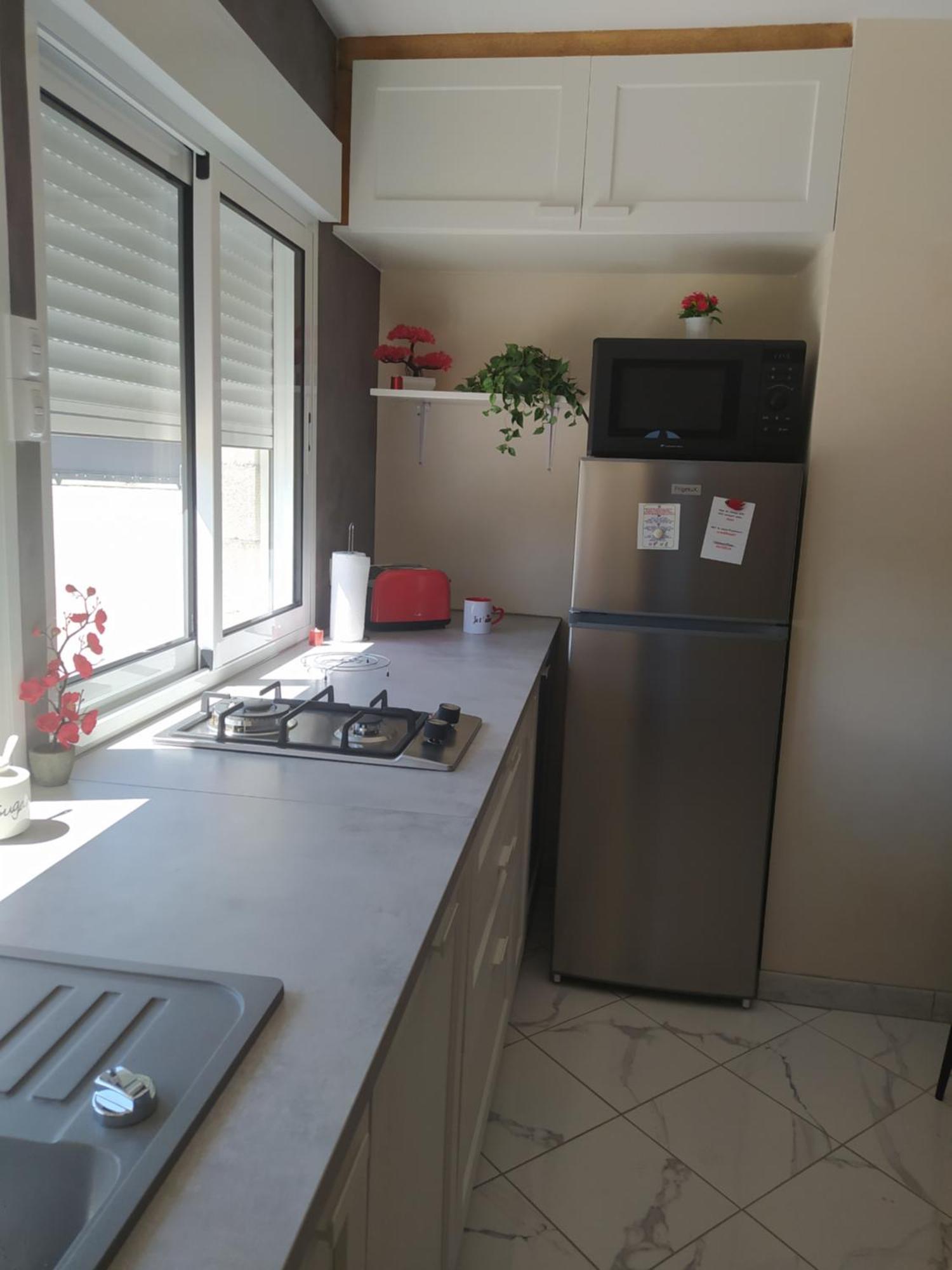 Studio Cosy Avec Terrasse Et Jacuzzi A Disposition De Mai A Aout Rians (Var) Exterior foto